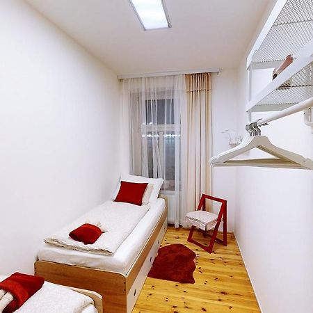 Apartment Wood Вена Экстерьер фото