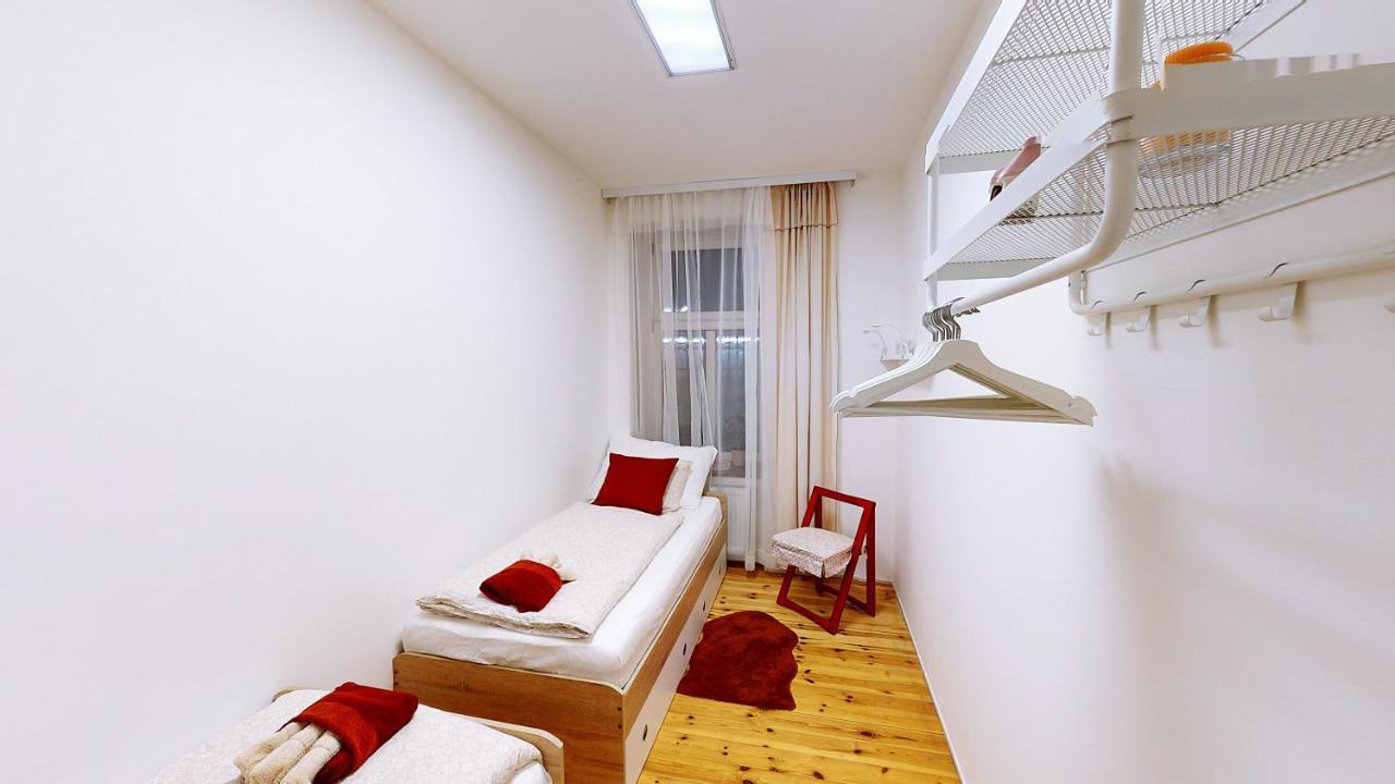 Apartment Wood Вена Экстерьер фото
