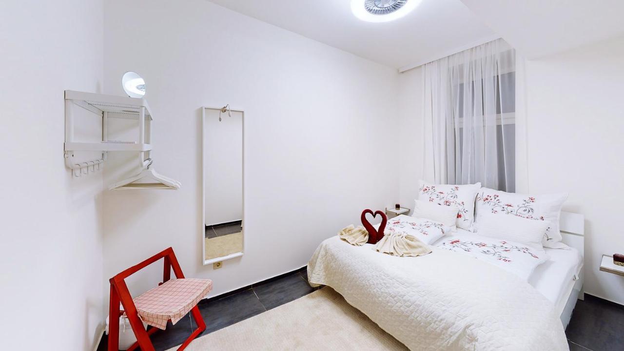 Apartment Wood Вена Экстерьер фото